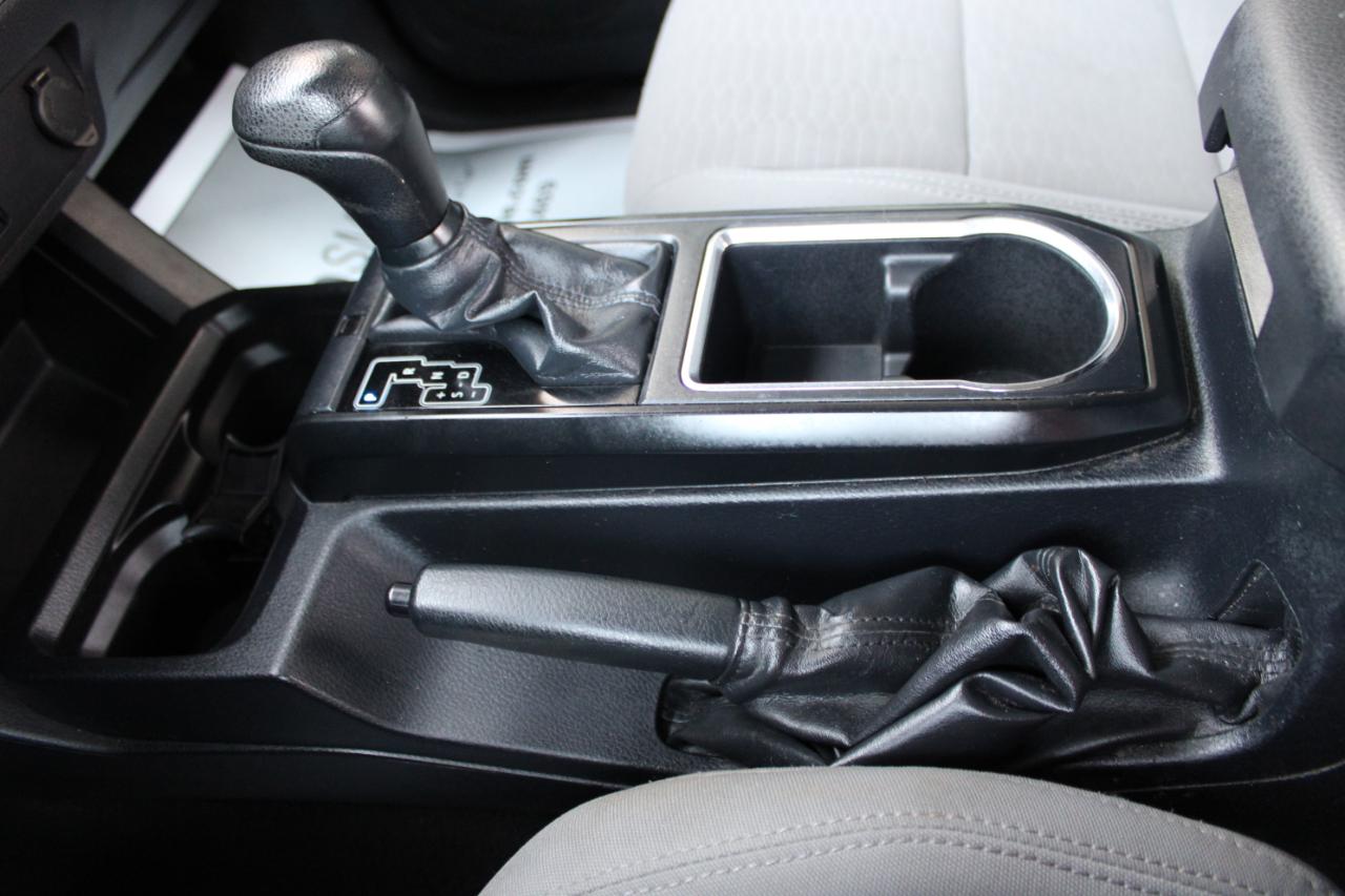 Toyota Tacoma SR 2019