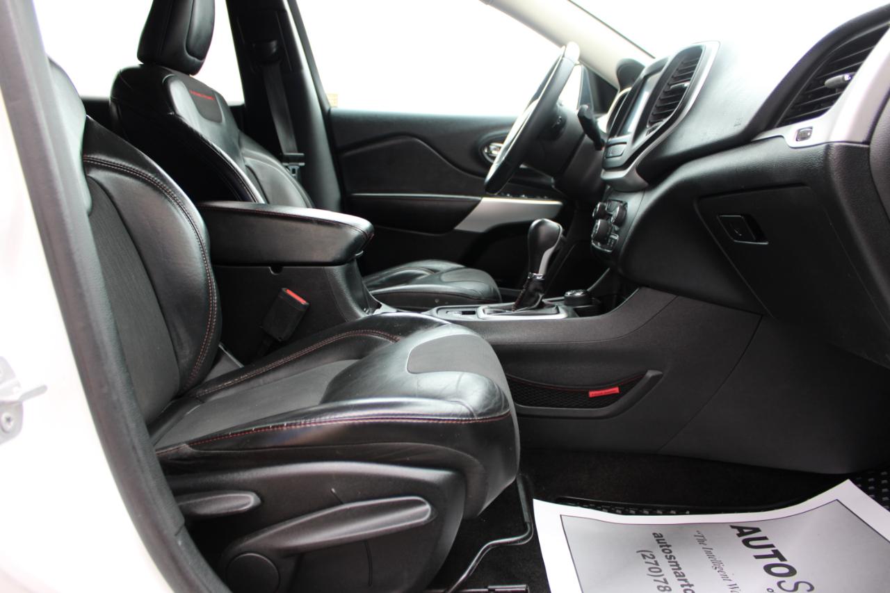 Jeep Cherokee Trailhawk 4x4 2018