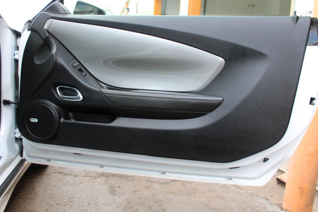 Chevrolet Camaro 2SS Coupe 2012