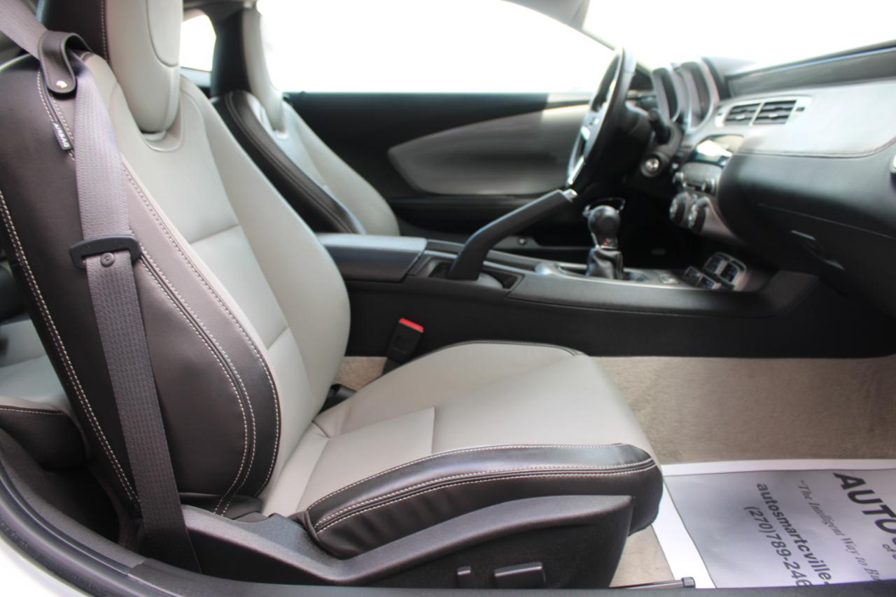 Chevrolet Camaro 2SS Coupe 2012