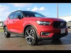 2019 Volvo XC40 
