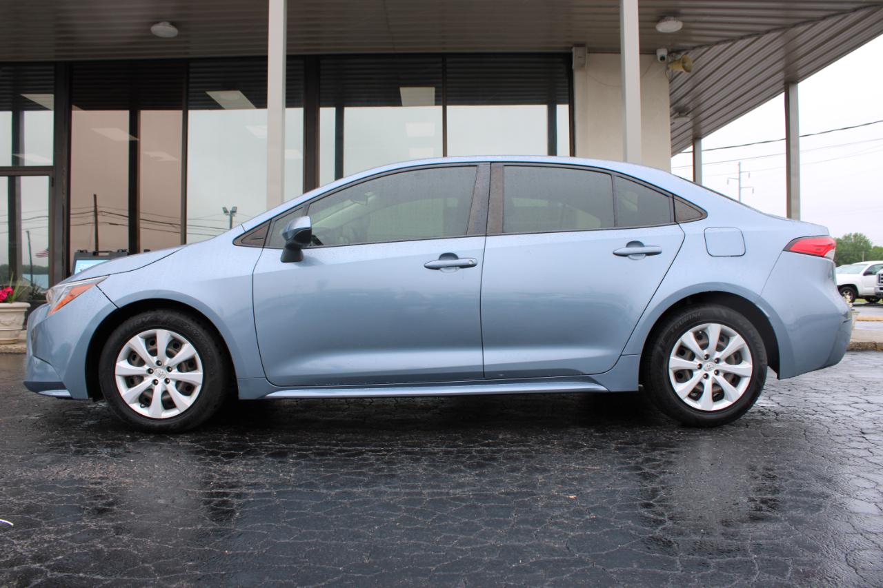Toyota Corolla LE 2022