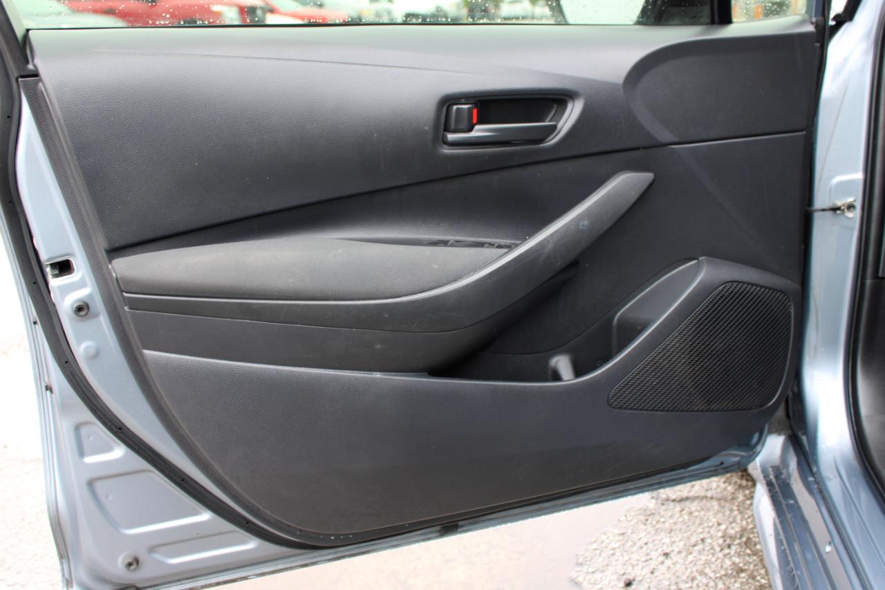 Toyota Corolla LE 2022