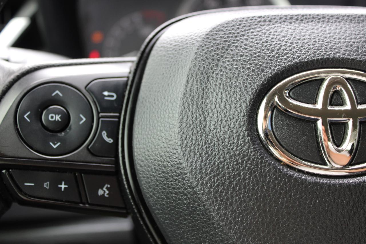 Toyota Corolla LE 2022