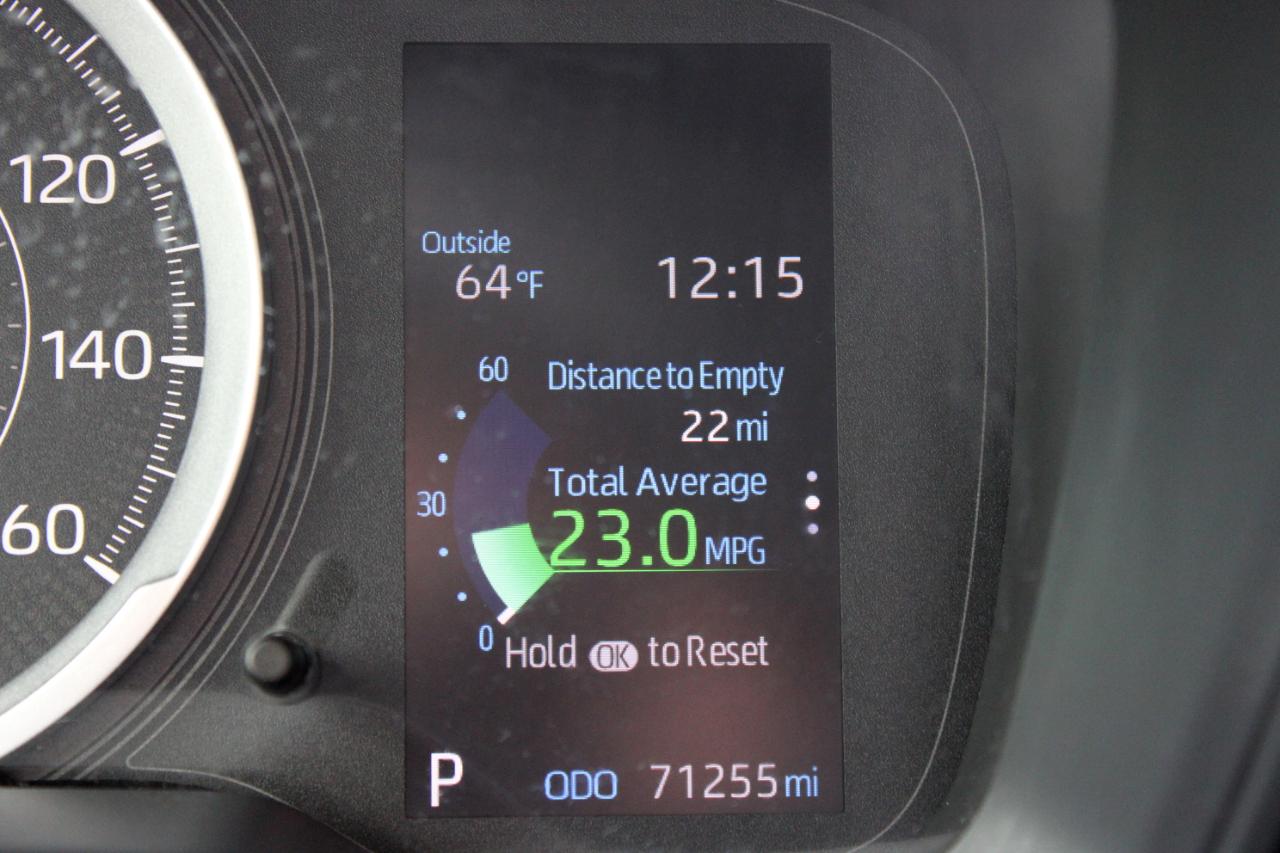Toyota Corolla LE 2022