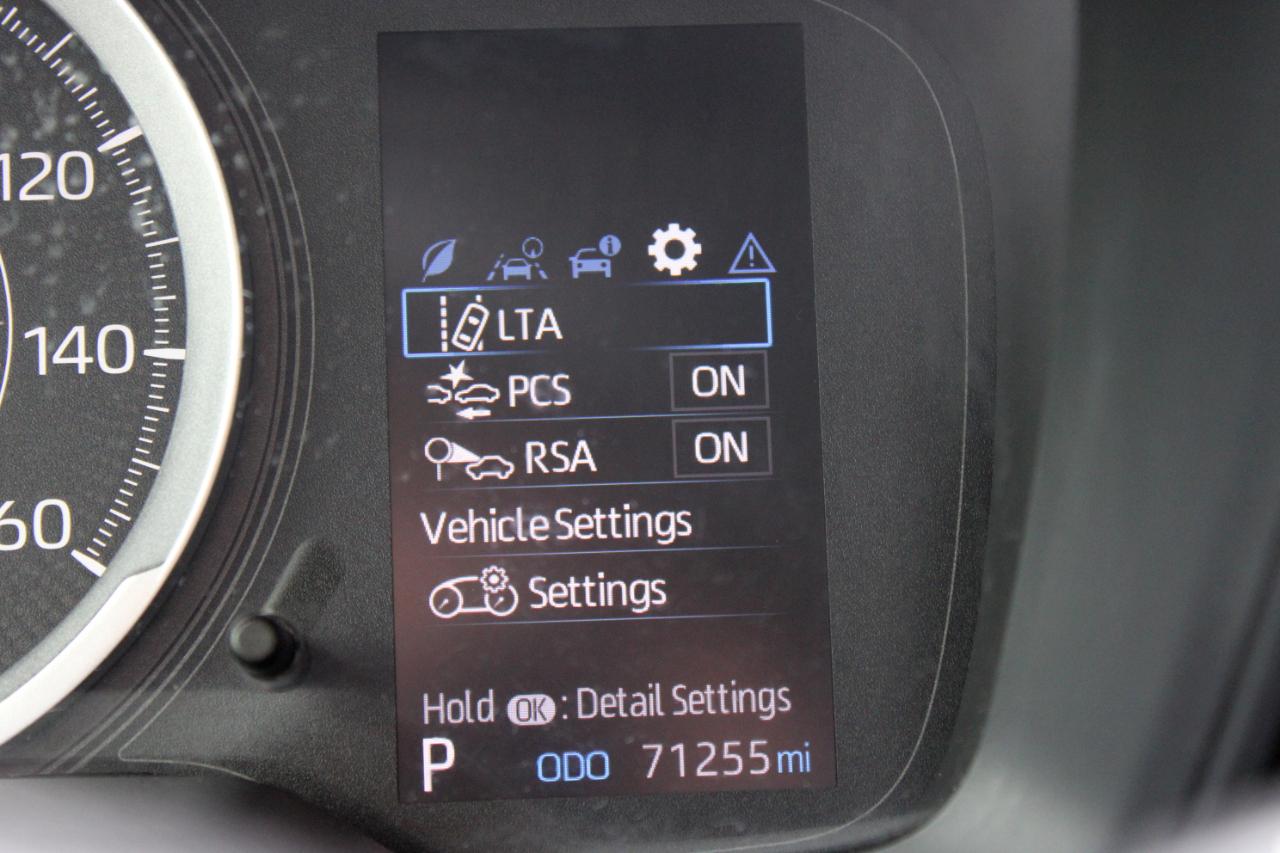 Toyota Corolla LE 2022