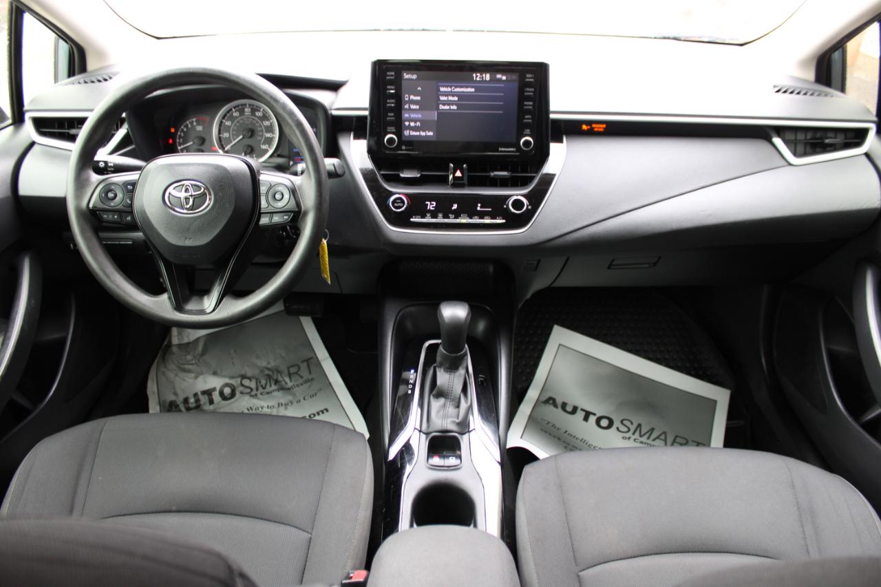 Toyota Corolla LE 2022