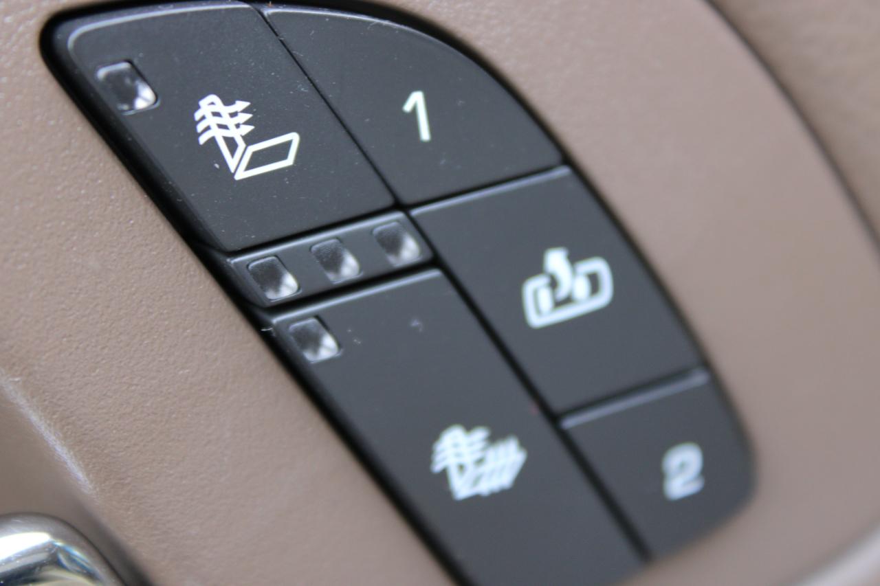 Chevrolet Suburban LT 1500 2WD 2014