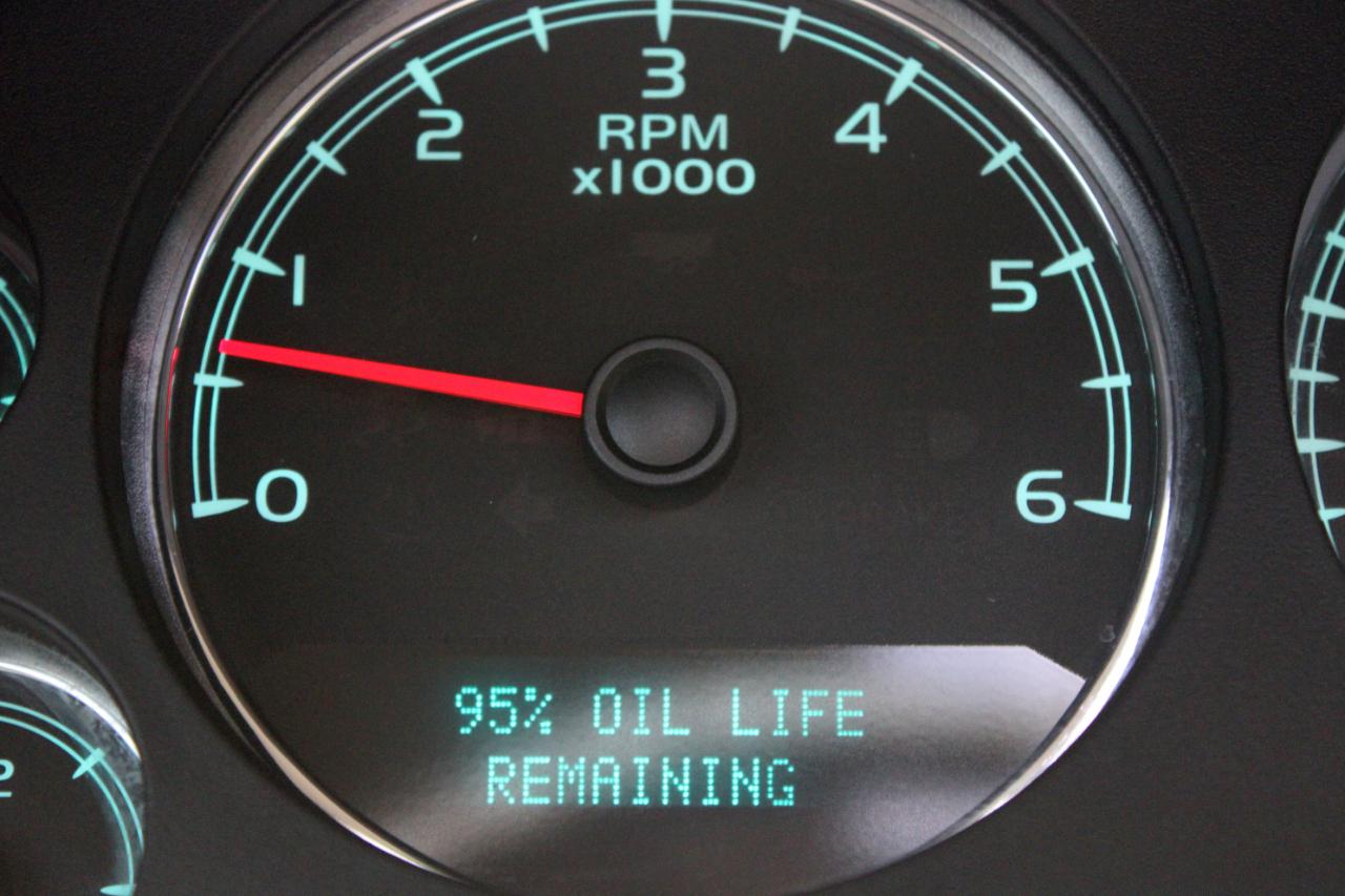 Chevrolet Suburban LT 1500 2WD 2014