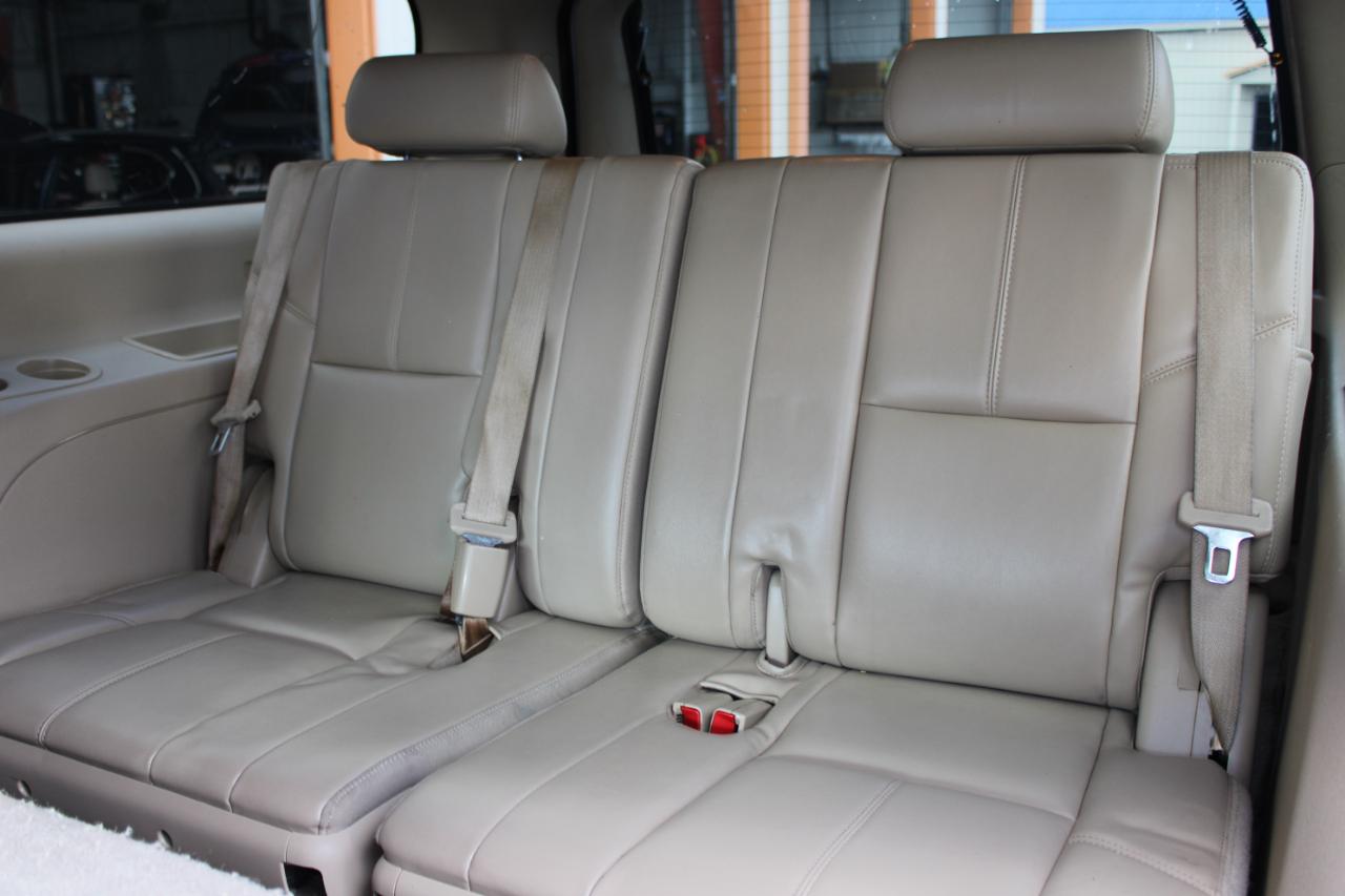 Chevrolet Suburban LT 1500 2WD 2014