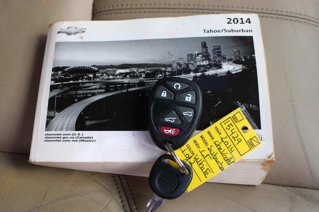 Chevrolet Suburban LT 1500 2WD 2014