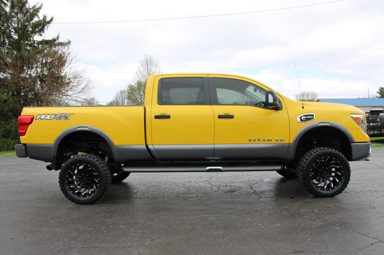 Nissan Titan XD PRO-4X 4WD Diesel 2017