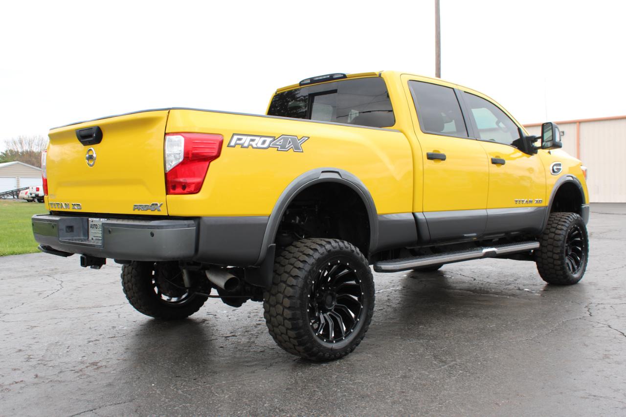 Nissan Titan XD PRO-4X 4WD Diesel 2017