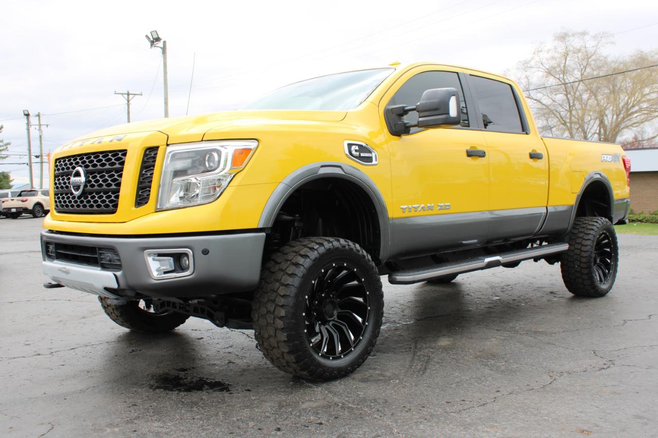 Nissan Titan XD PRO-4X 4WD Diesel 2017