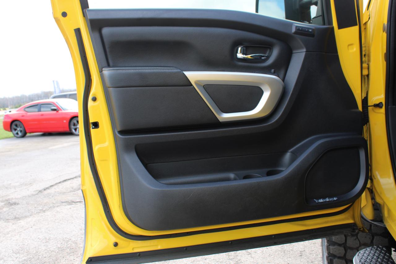 Nissan Titan XD PRO-4X 4WD Diesel 2017