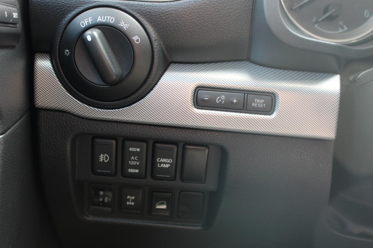 Nissan Titan XD PRO-4X 4WD Diesel 2017