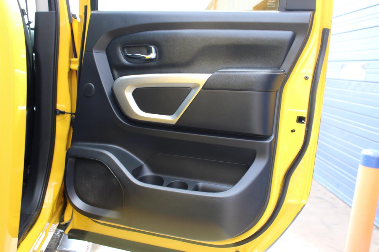 Nissan Titan XD PRO-4X 4WD Diesel 2017