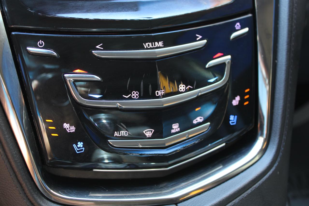 Cadillac CTS 3.6L Luxury AWD 2014