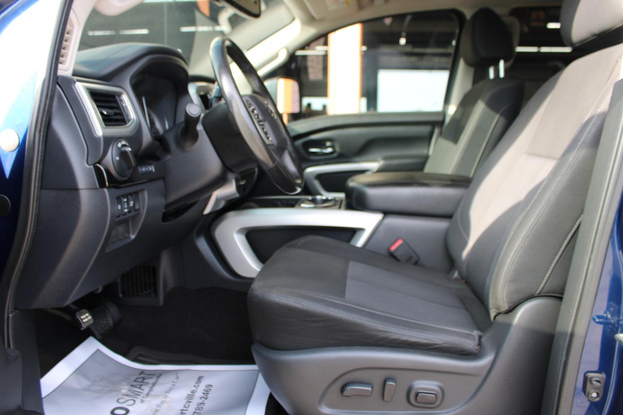 Nissan Titan XD SV 4WD Diesel 2017