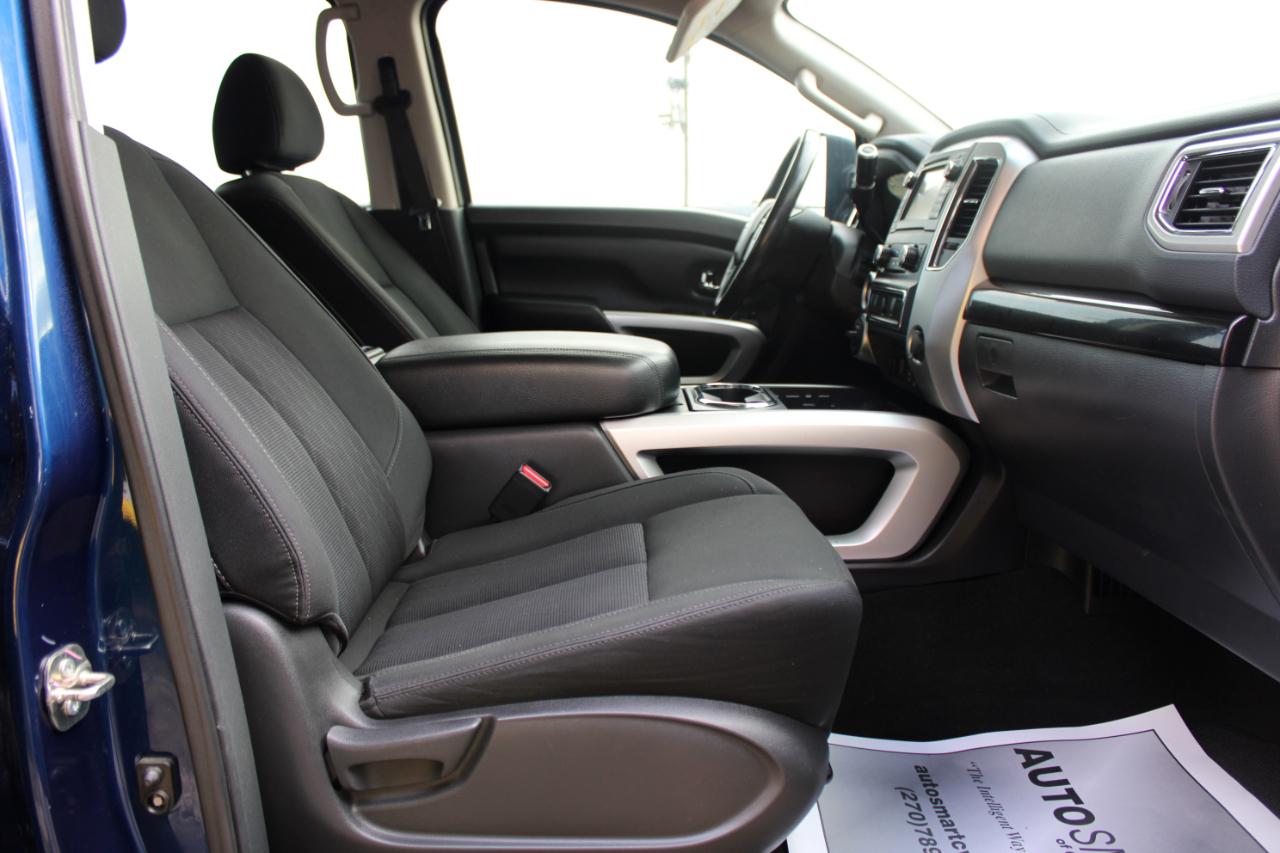 Nissan Titan XD SV 4WD Diesel 2017