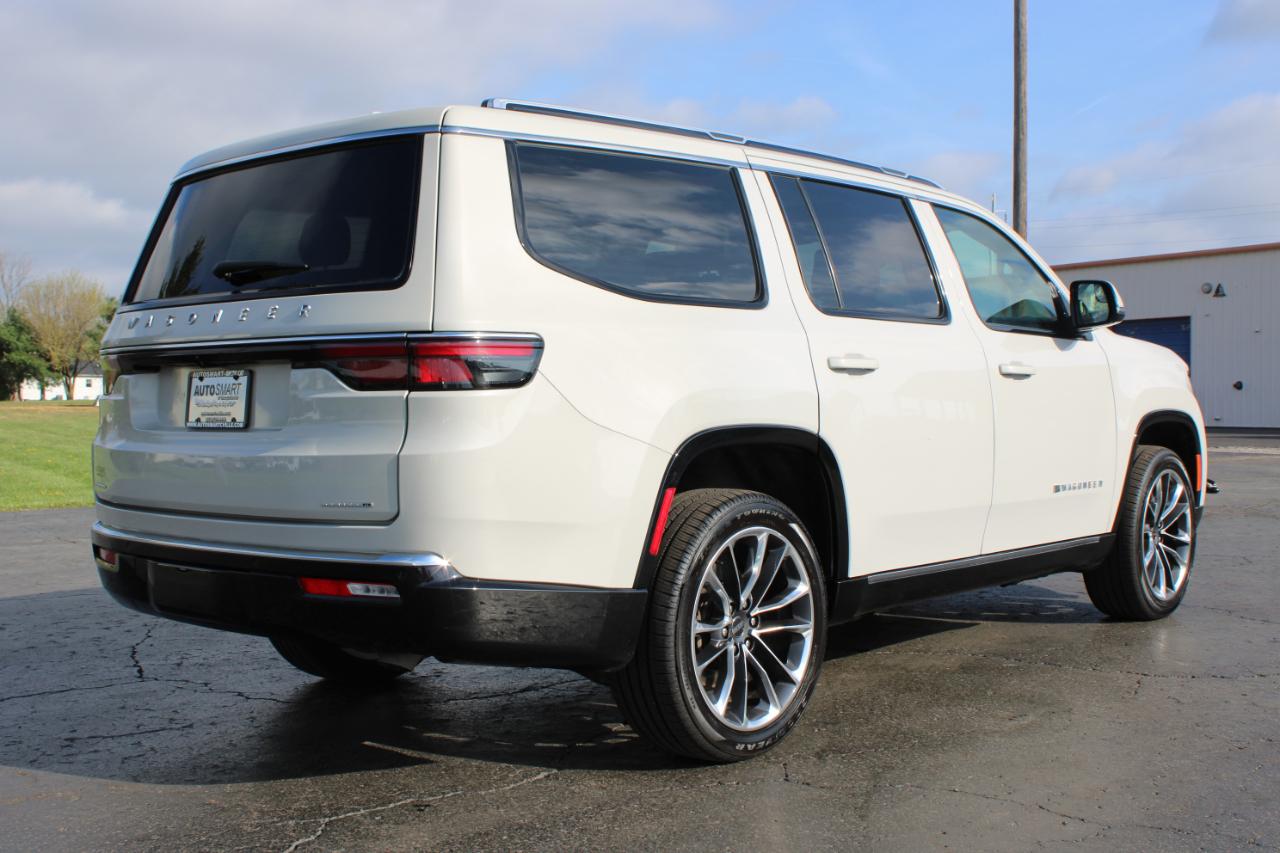 Jeep Wagoneer Series III 2022