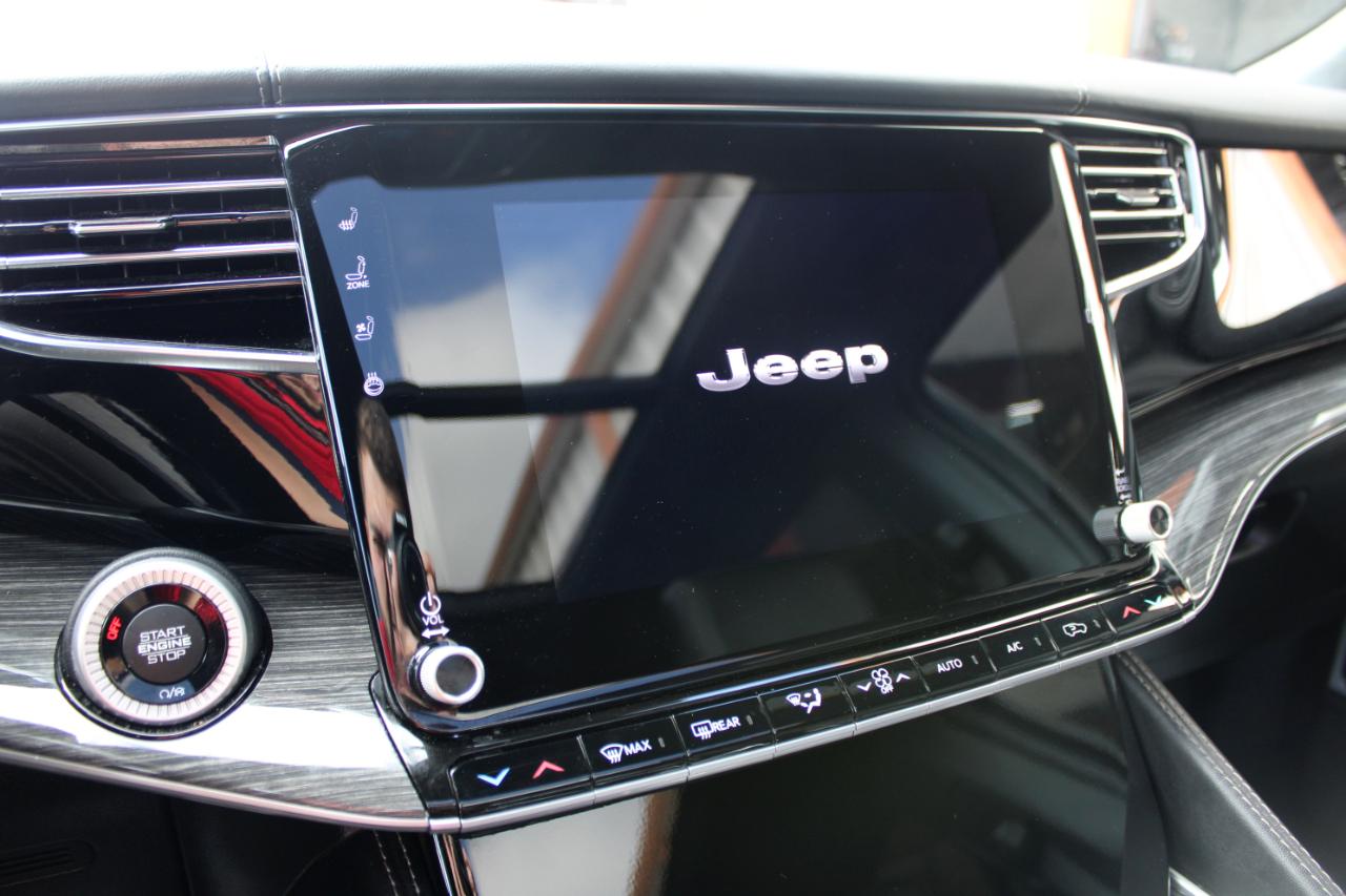 Jeep Wagoneer Series III 2022