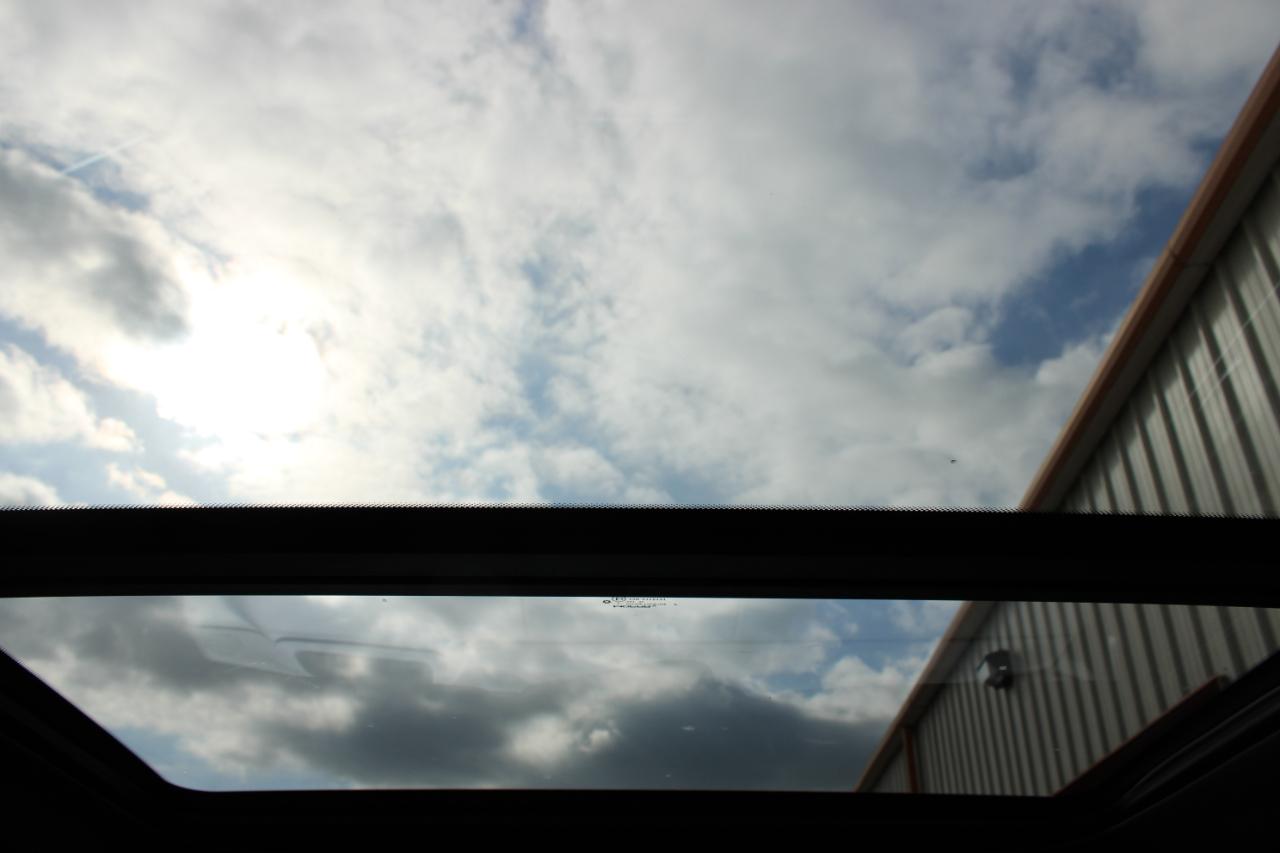 Jeep Wagoneer Series III 2022