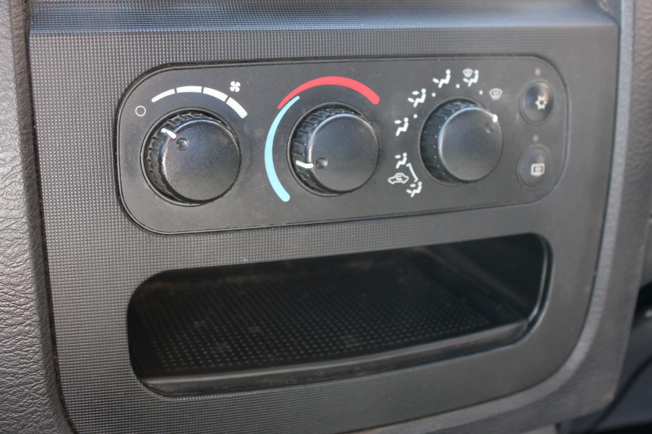 Dodge Ram 1500  2003