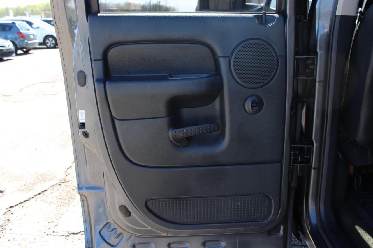 Dodge Ram 1500  2003