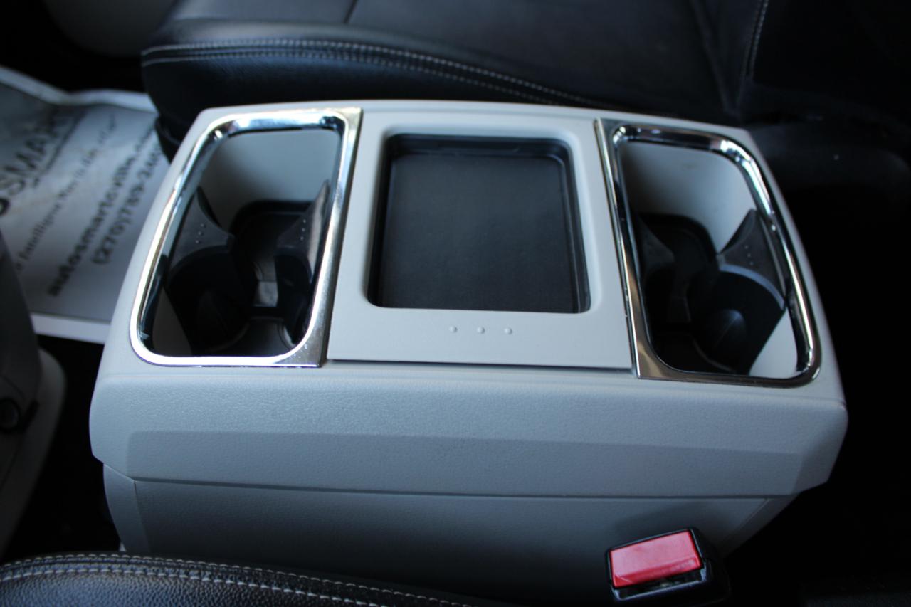 Chrysler Town & Country Touring-L 2016