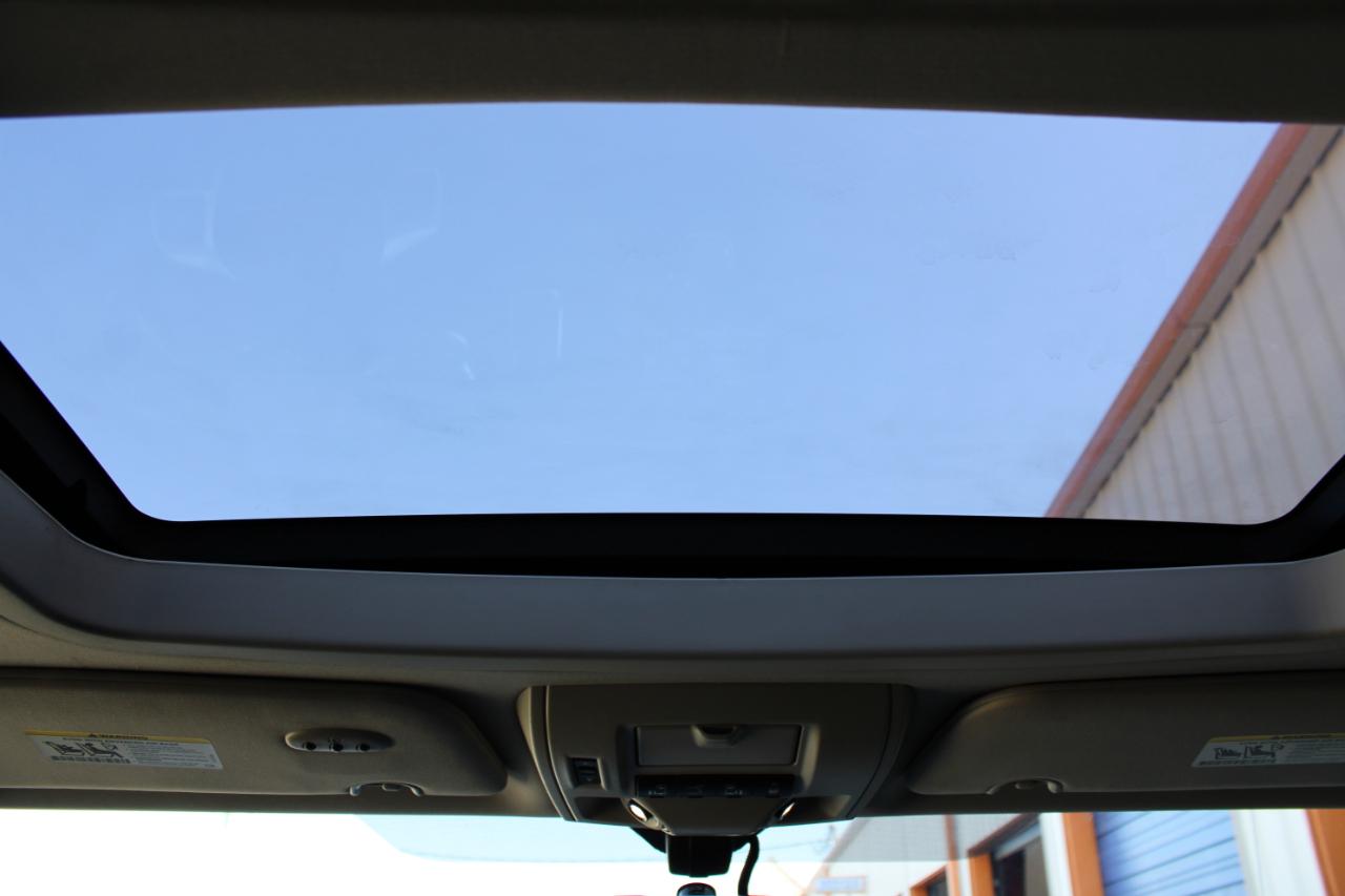 Chrysler Town & Country Touring-L 2016