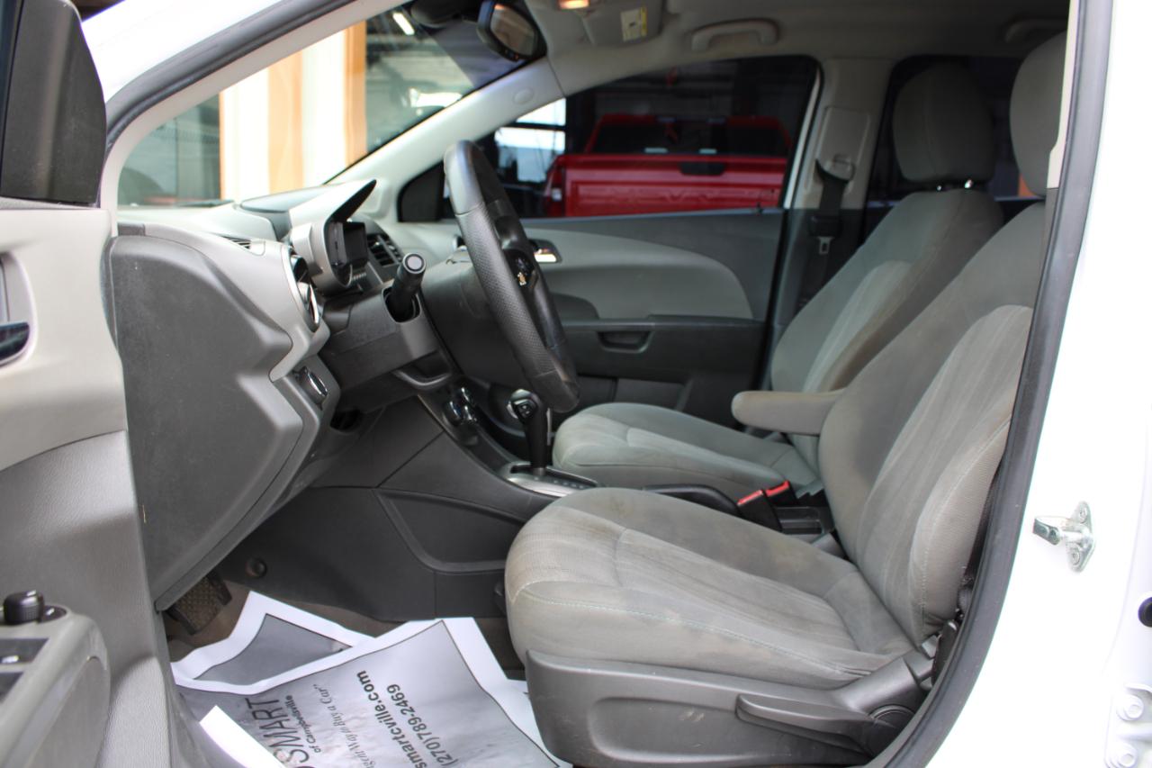 Chevrolet Sonic LT 2013