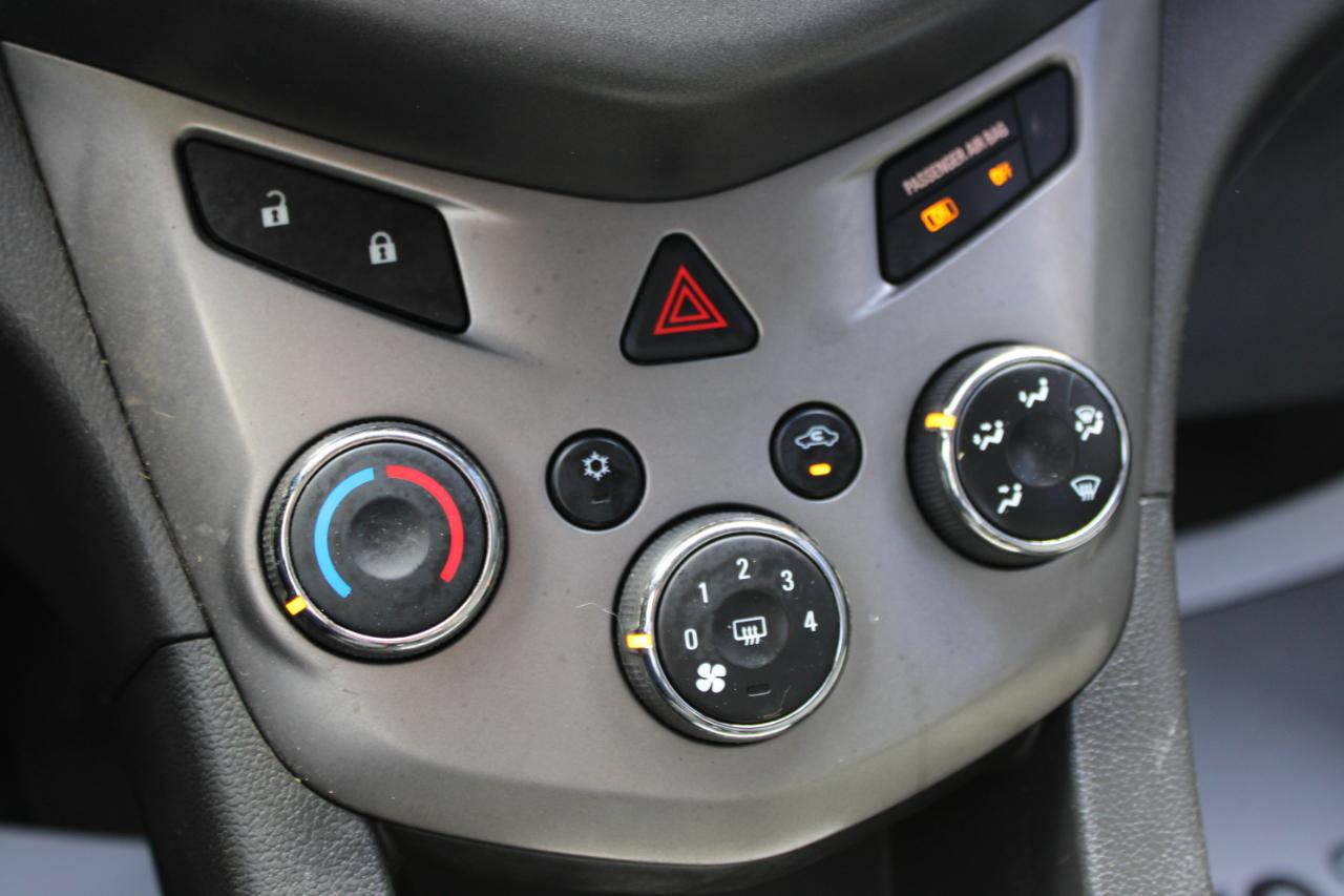 Chevrolet Sonic LT 2013