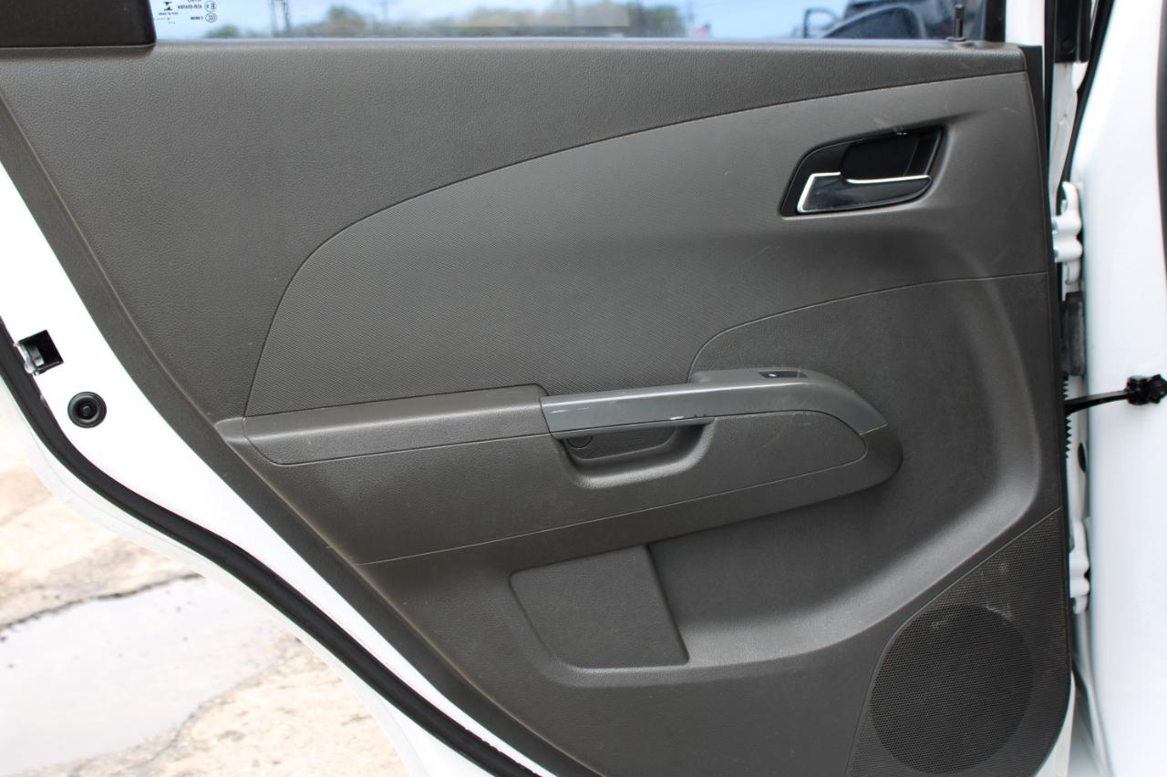 Chevrolet Sonic LT 2013