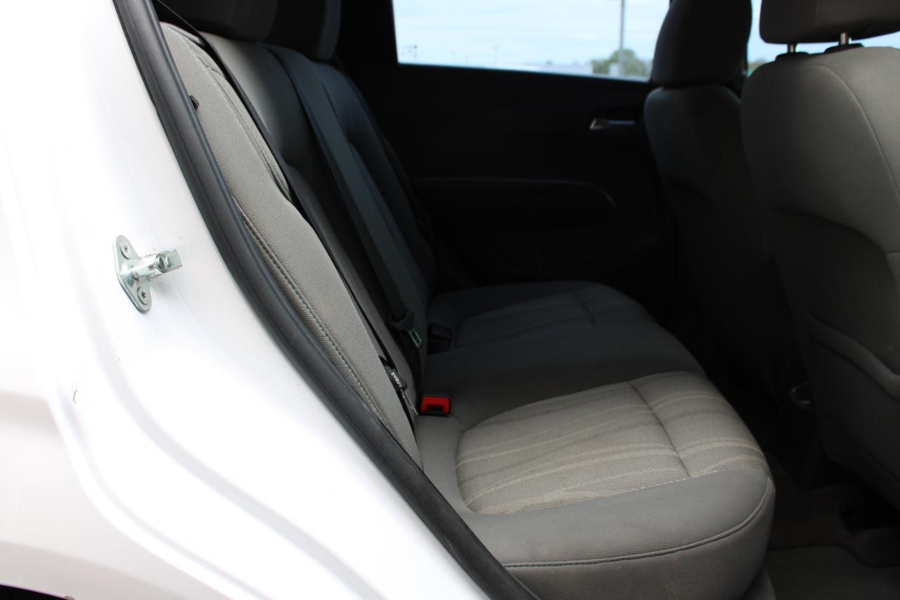 Chevrolet Sonic LT 2013