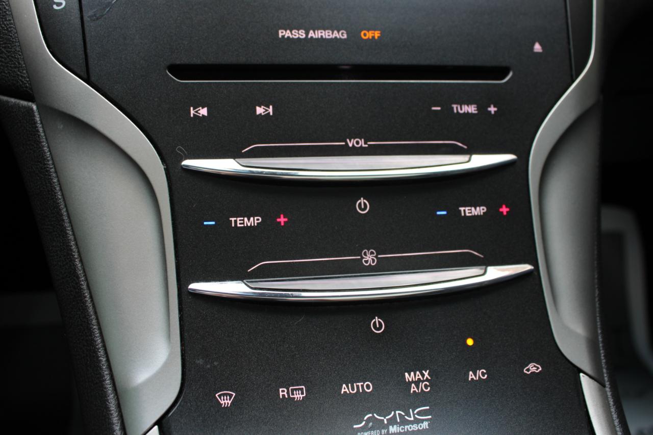 Lincoln MKZ  2014