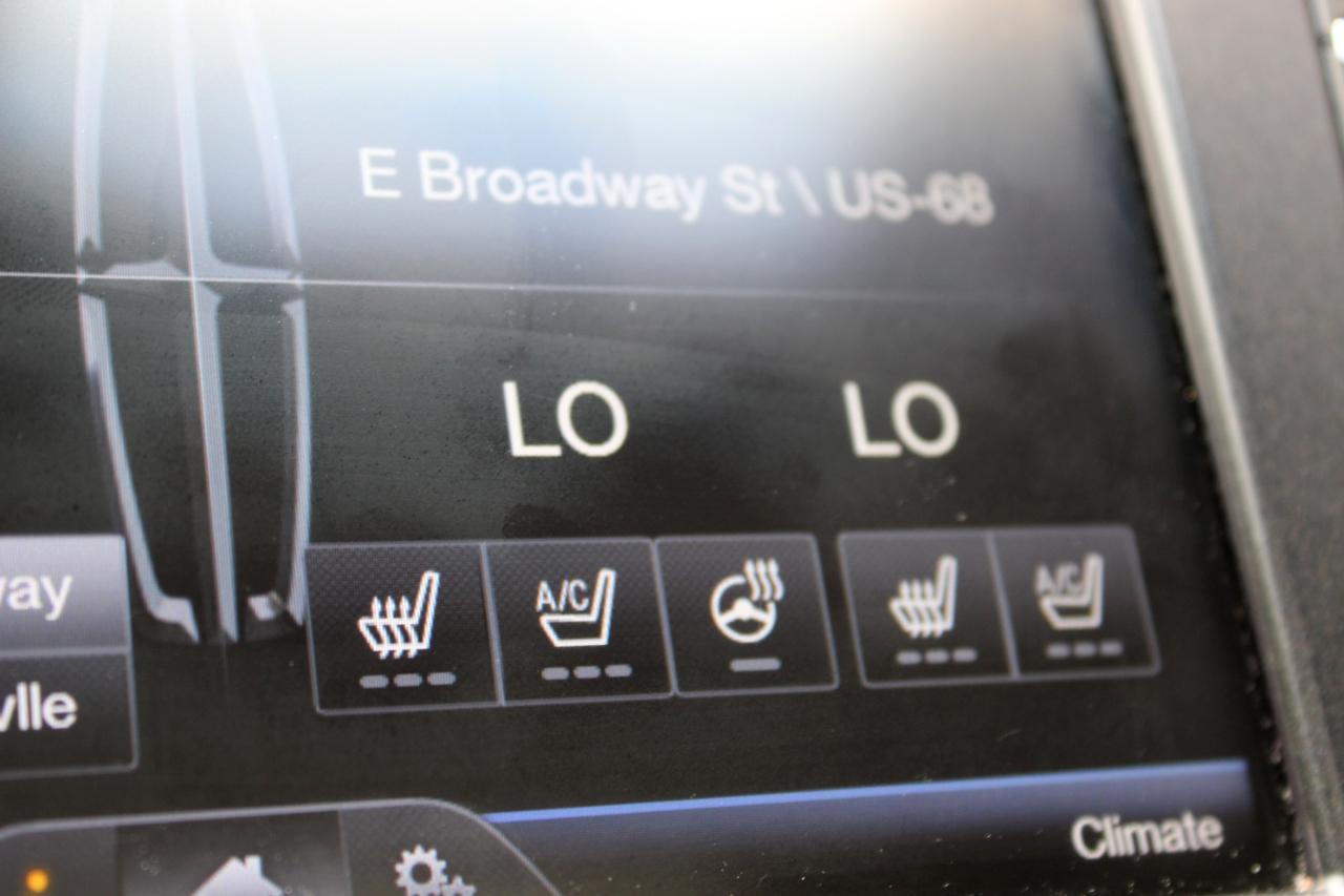 Lincoln MKZ  2014