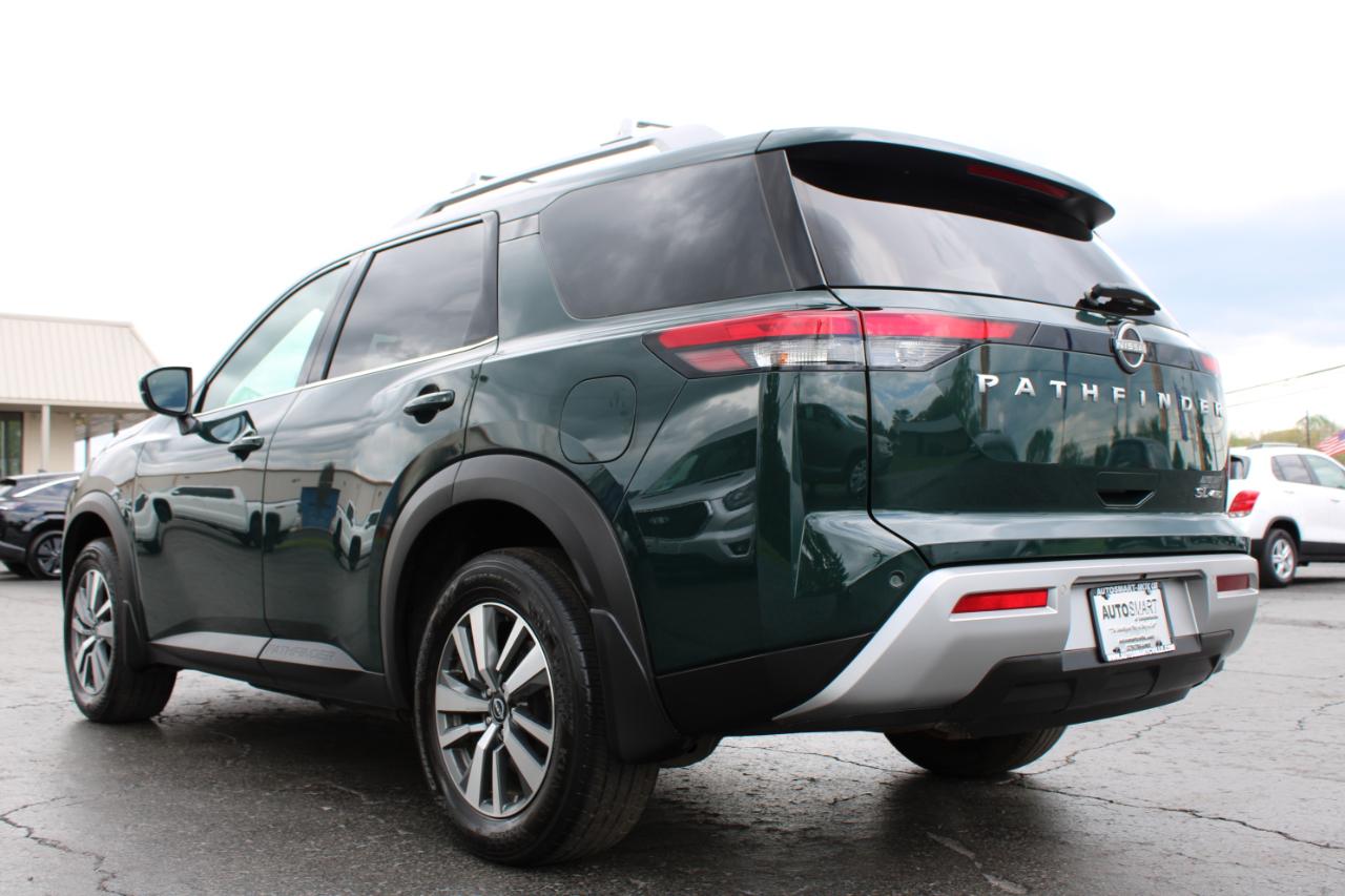 Nissan Pathfinder SL 2025