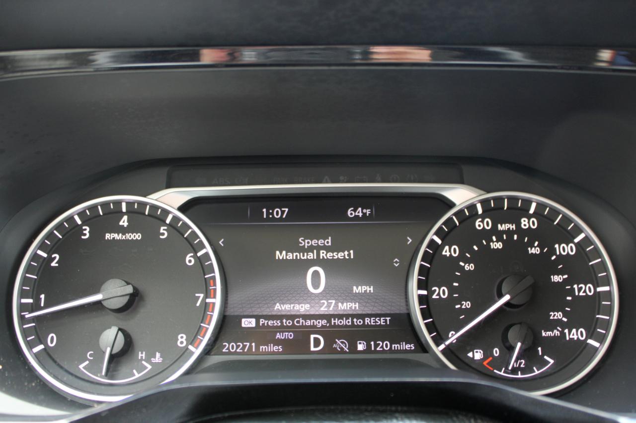 Nissan Pathfinder SL 2025