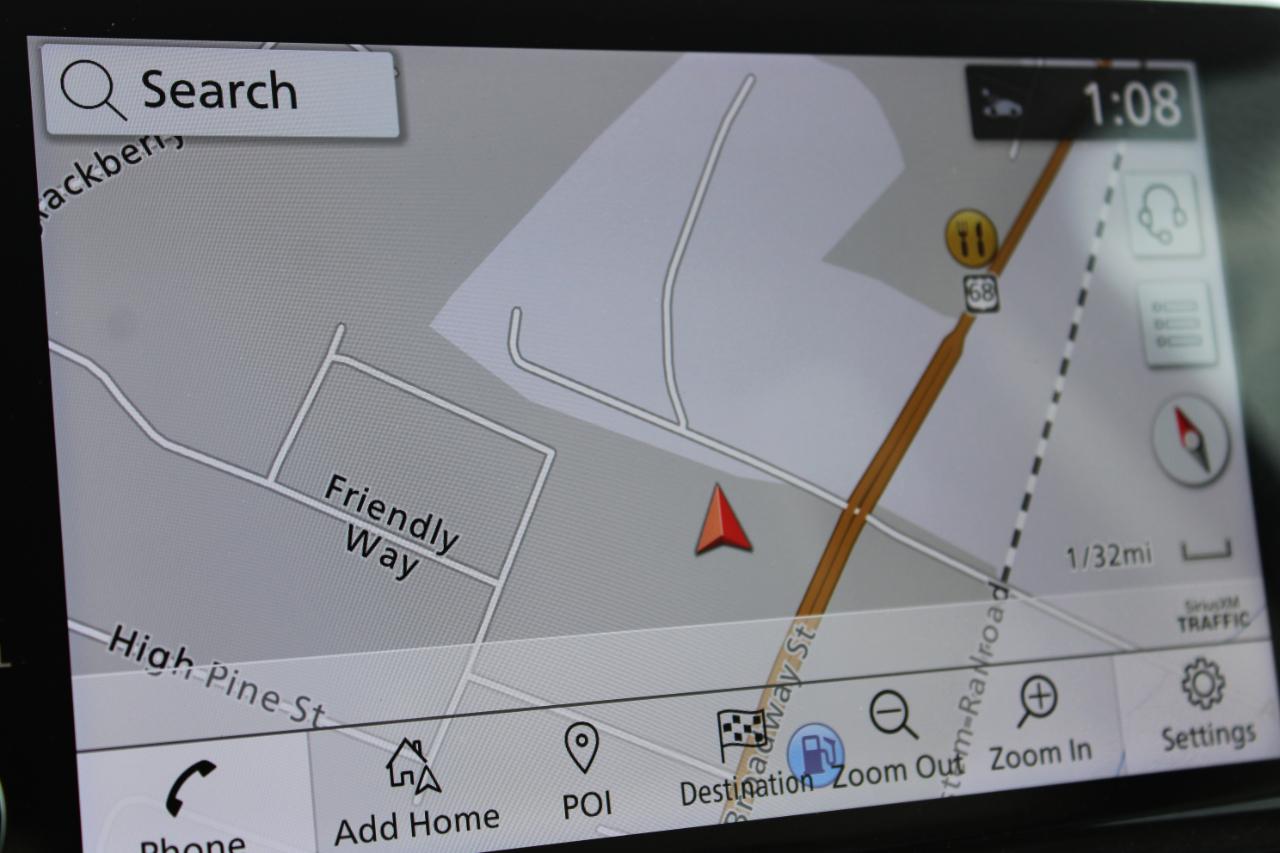 Nissan Pathfinder SL 2025