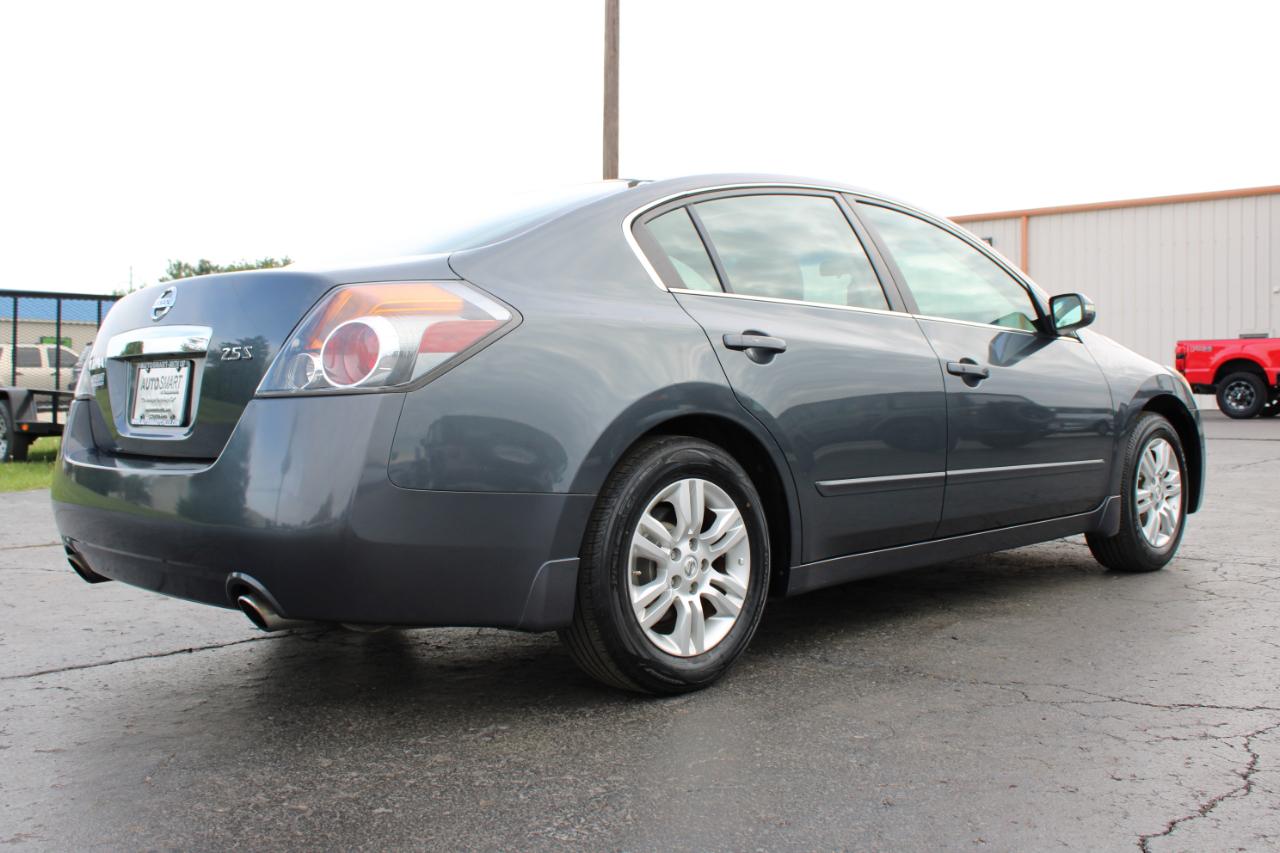 Nissan Altima 2.5 S 2011