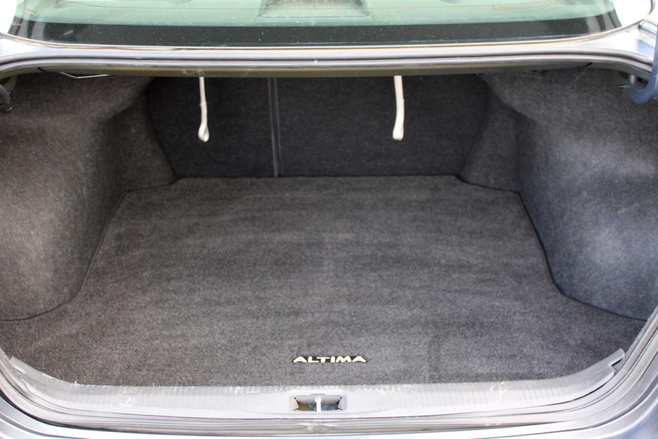 Nissan Altima 2.5 S 2011