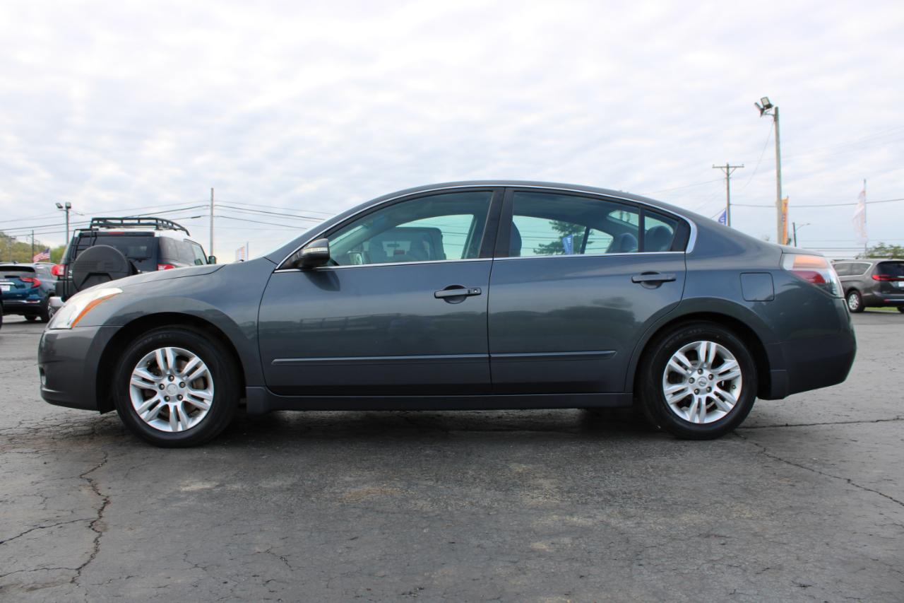 Nissan Altima 2.5 S 2011