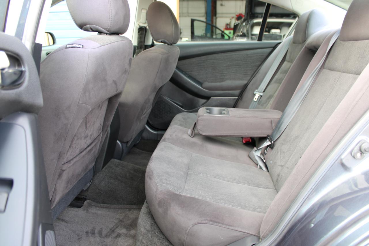 Nissan Altima 2.5 S 2011