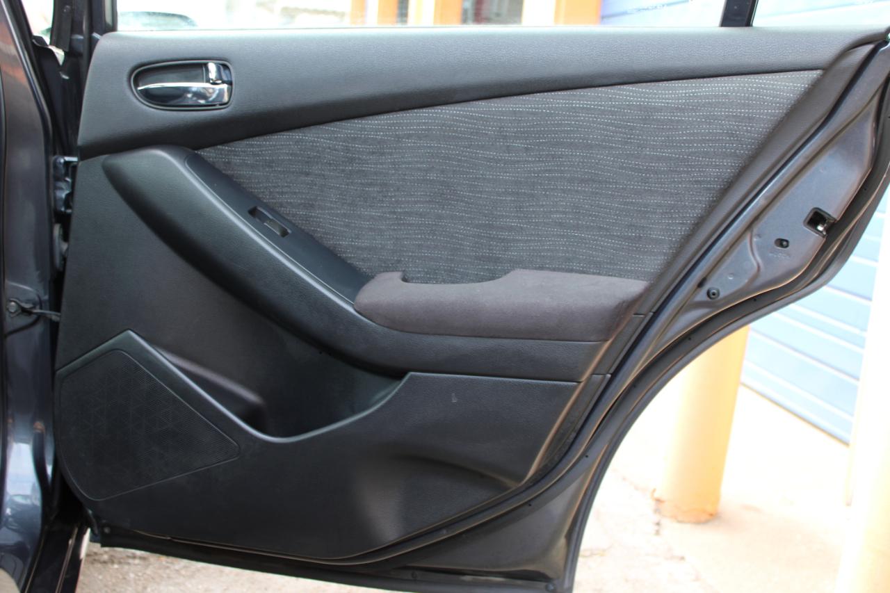 Nissan Altima 2.5 S 2011