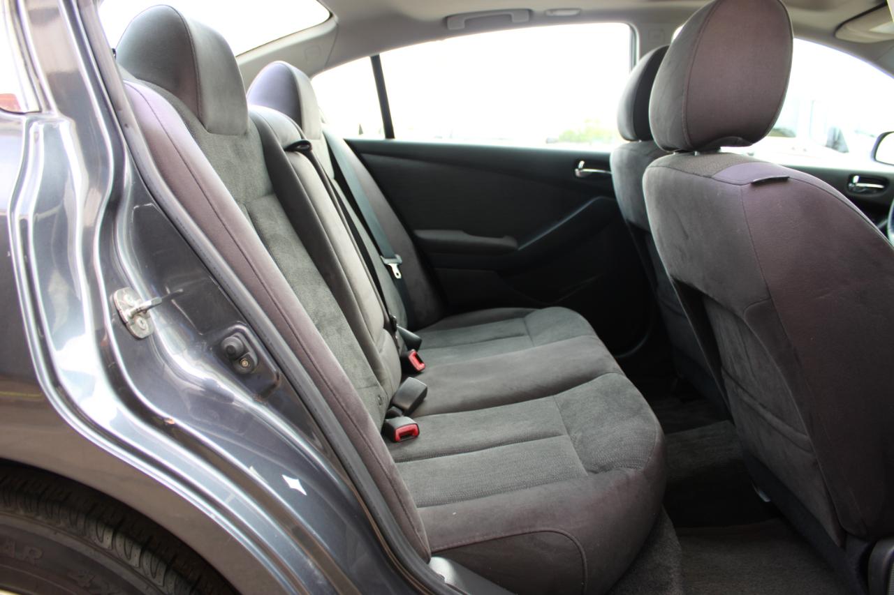 Nissan Altima 2.5 S 2011