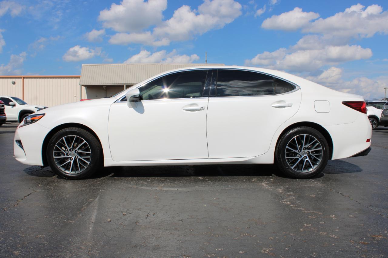 Lexus ES 350 Sedan 2017