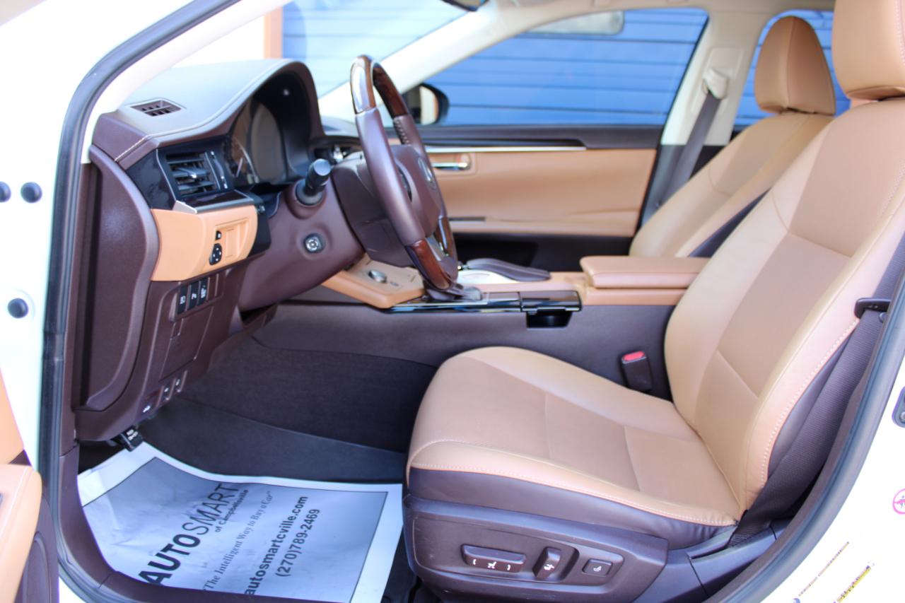 Lexus ES 350 Sedan 2017