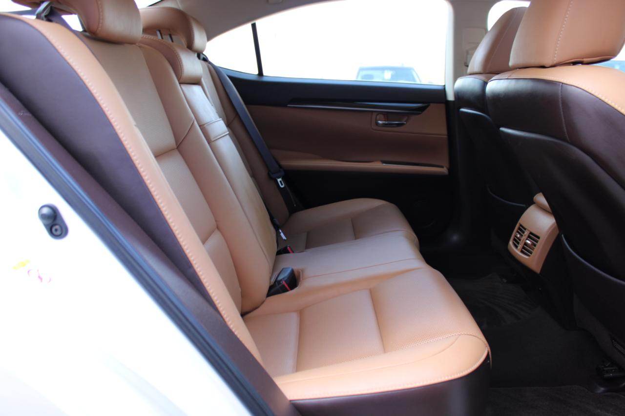 Lexus ES 350 Sedan 2017