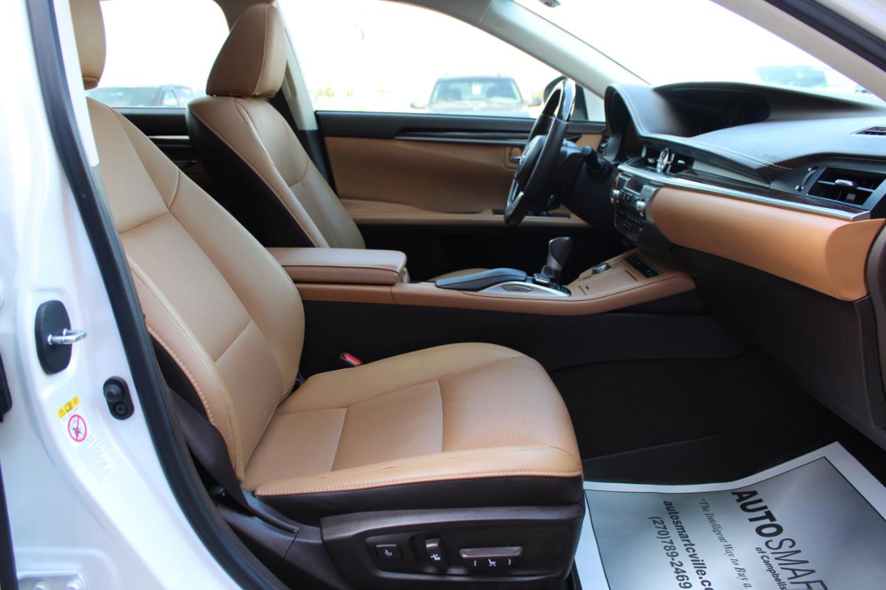 Lexus ES 350 Sedan 2017